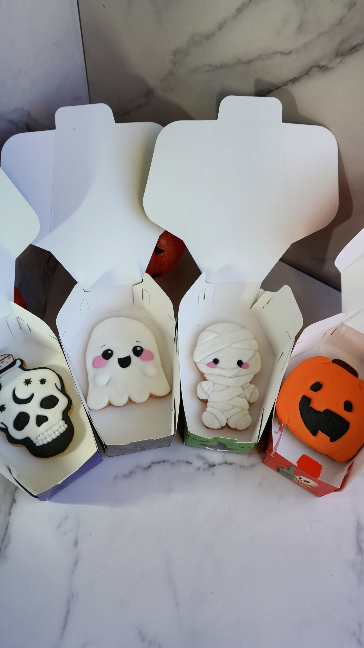 biscuit halloween 11cm 4 modèles